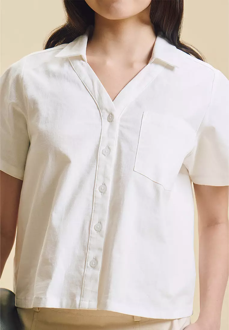 Dress Code Short Sleeve Cropped Relaxed Button Down Top