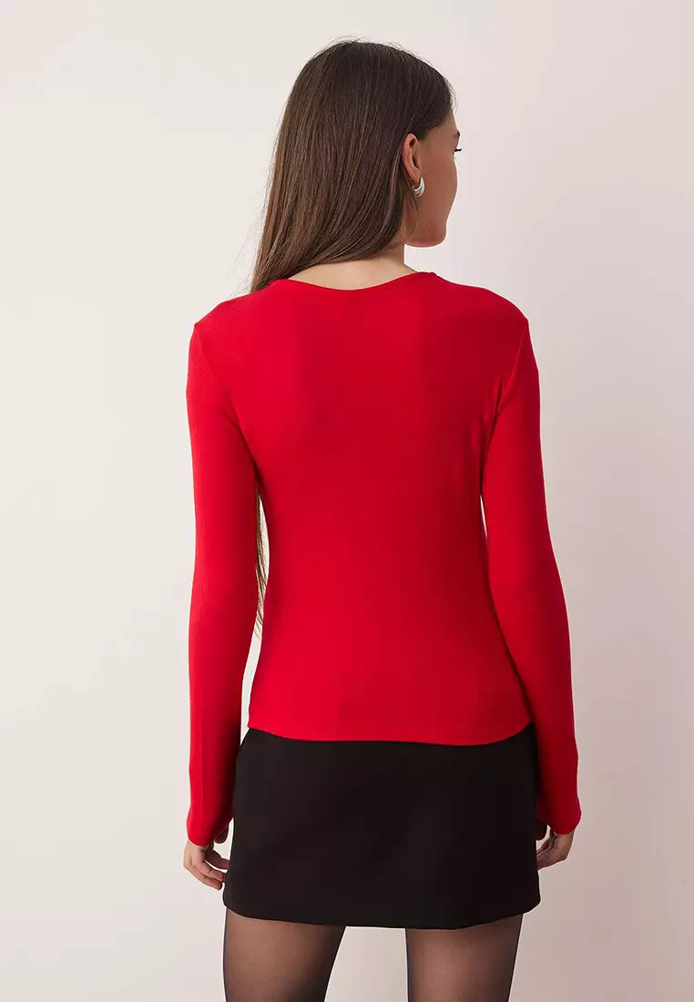 Red Cut Out Detailed Body-Smoothing Soft Touch Flexible Knitted Blouse Twoaw26Bz00126