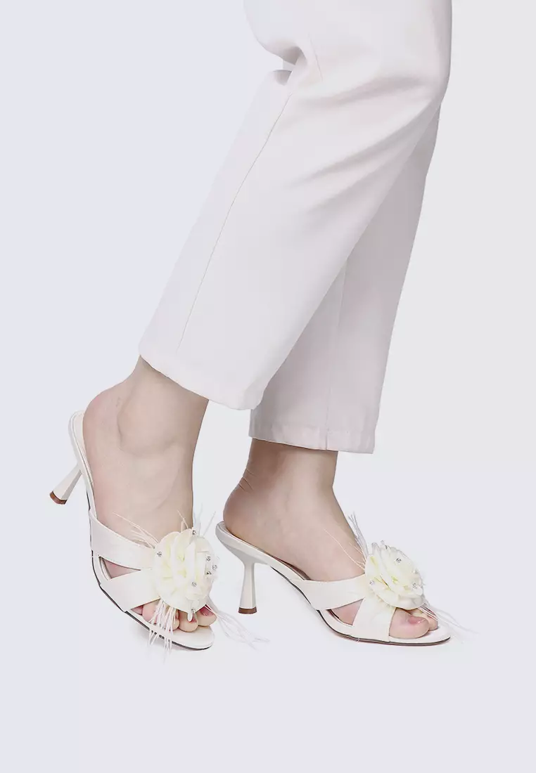 Alira Comfy Heels