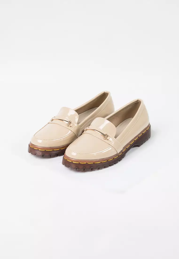 Seis Vici Sepatu Docmart Wanita Series-CREAM