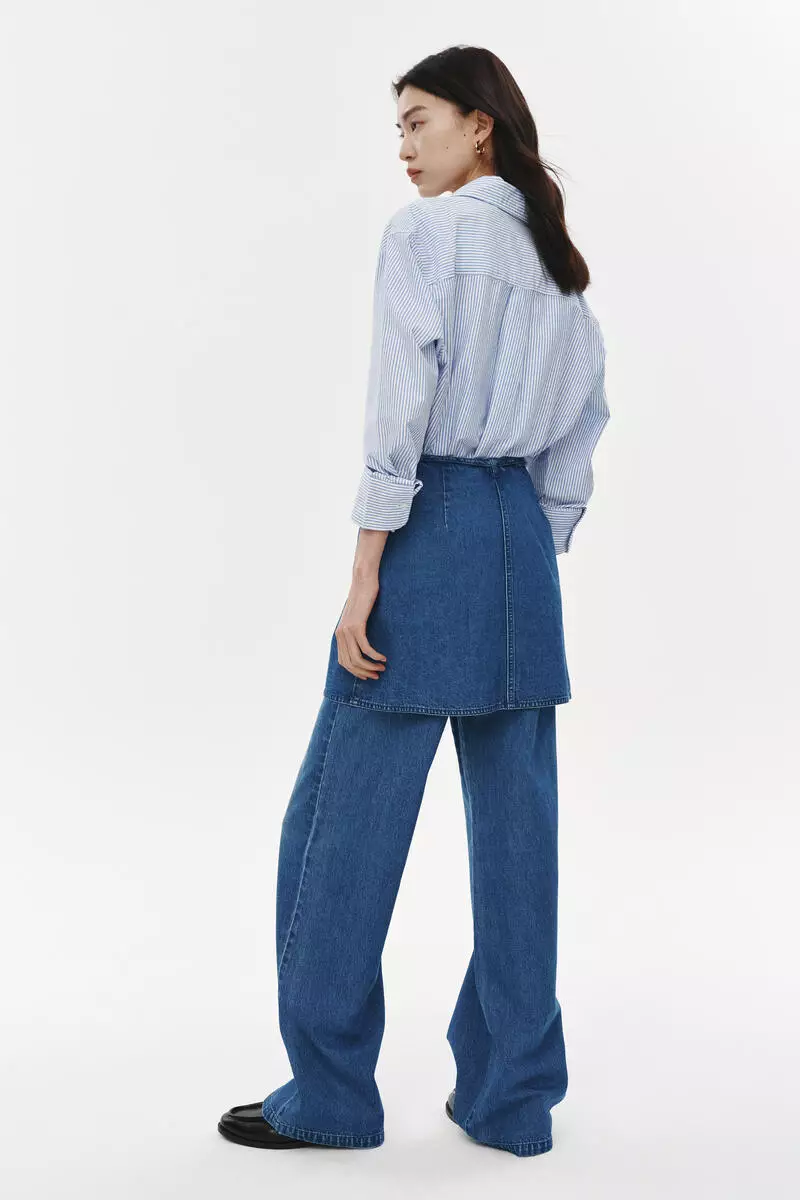 Skirt-layered trousers