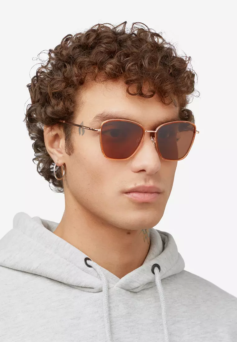 HAWKERS POLARIZED Sand Brown CHILL Sunglasses for Men and Women, Unisex. UV400 Protection. Official Product designed in Spain