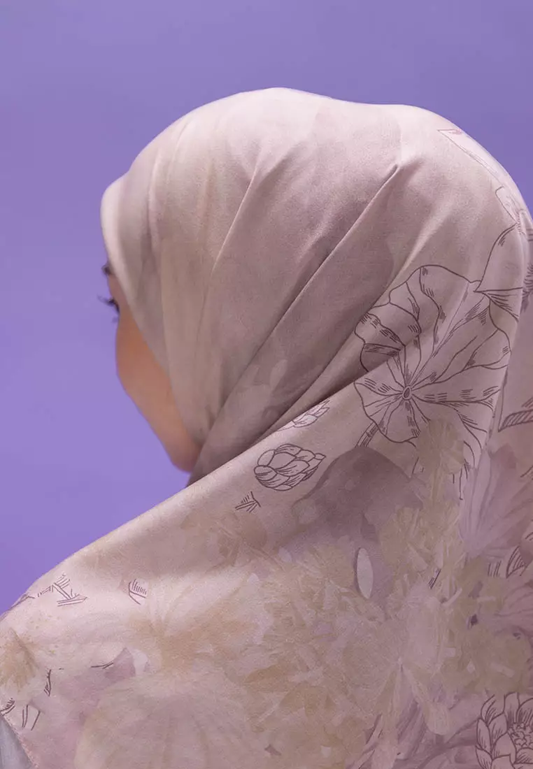 Ria Miranda Warm Taupe Alira Scarf