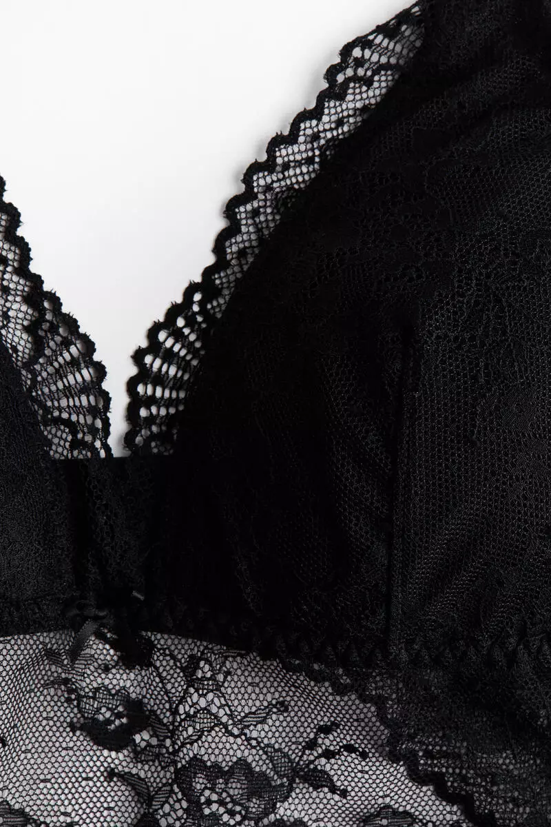 Padded lace bralette