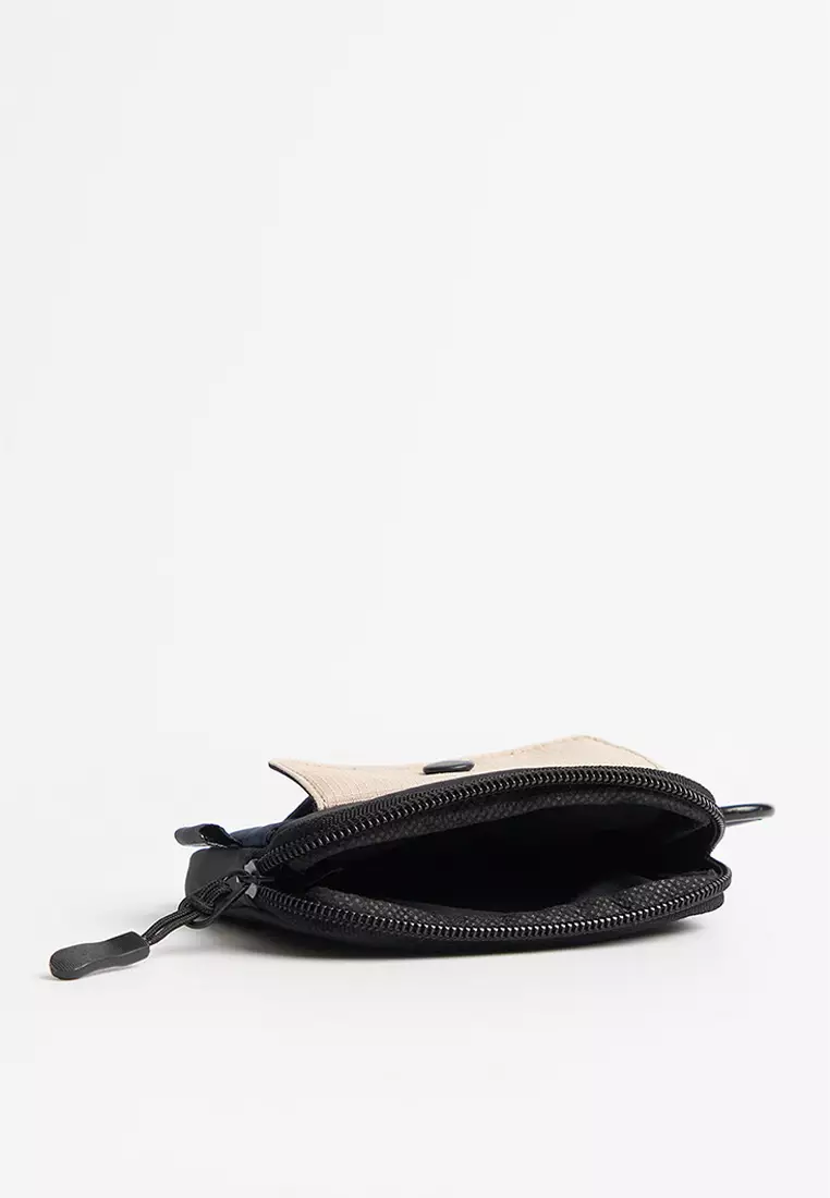 Coin Purse with Clip Label