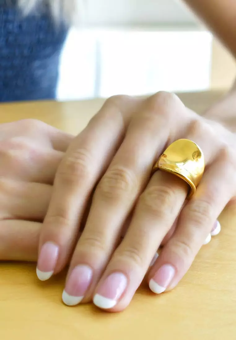 Folded Ring in Gold