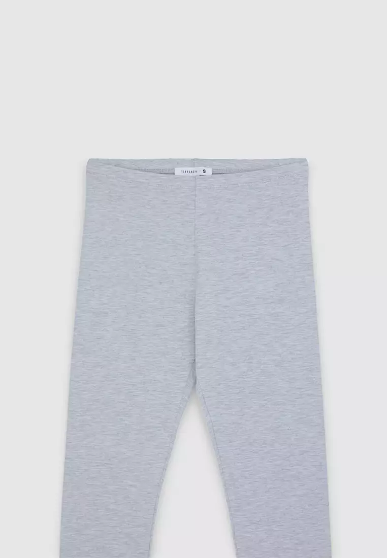 Woman Full-Length Leggings