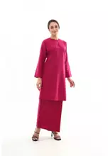 FUCHSIA MAGENTA