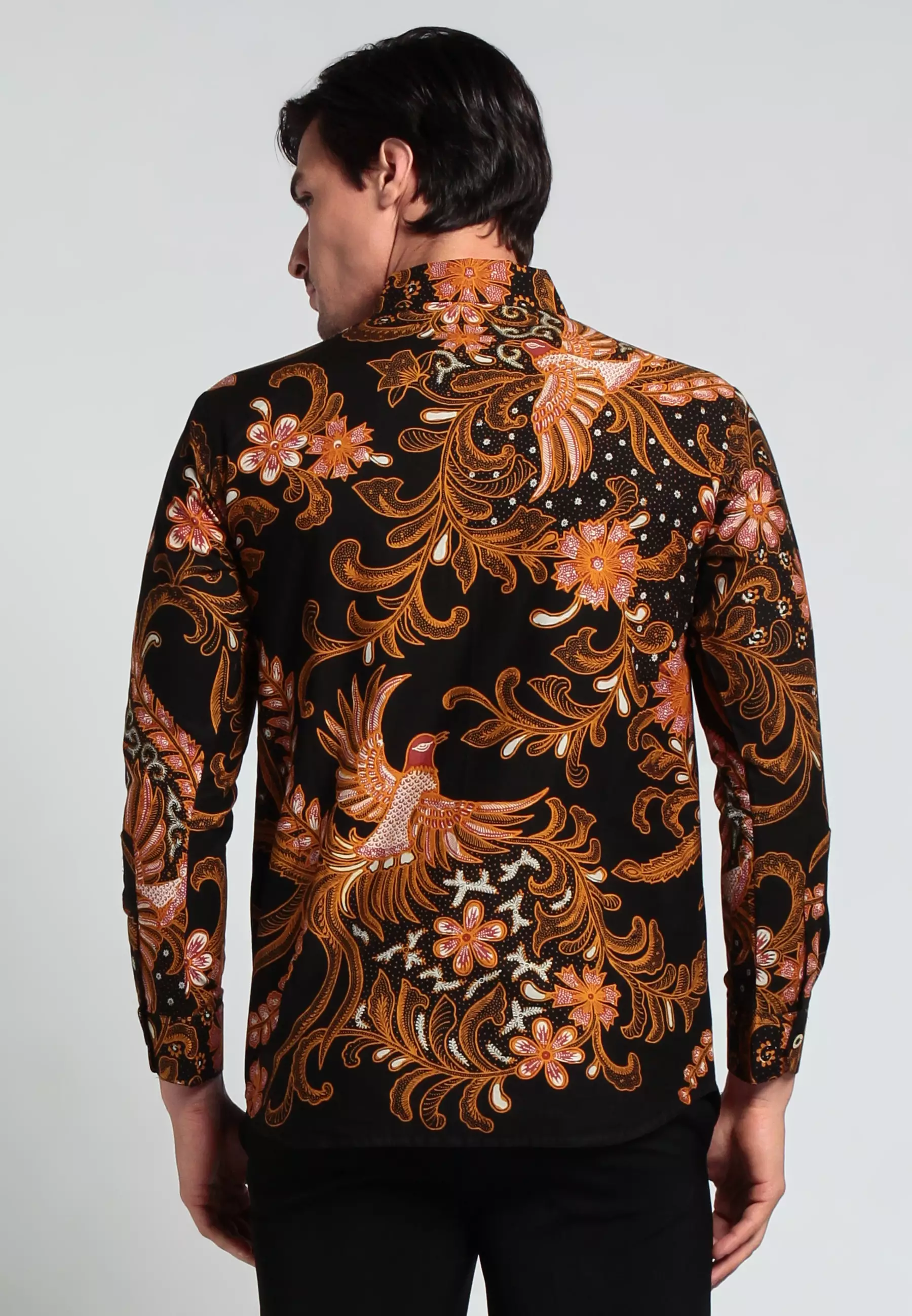 Kemeja jalak harupat slimfit