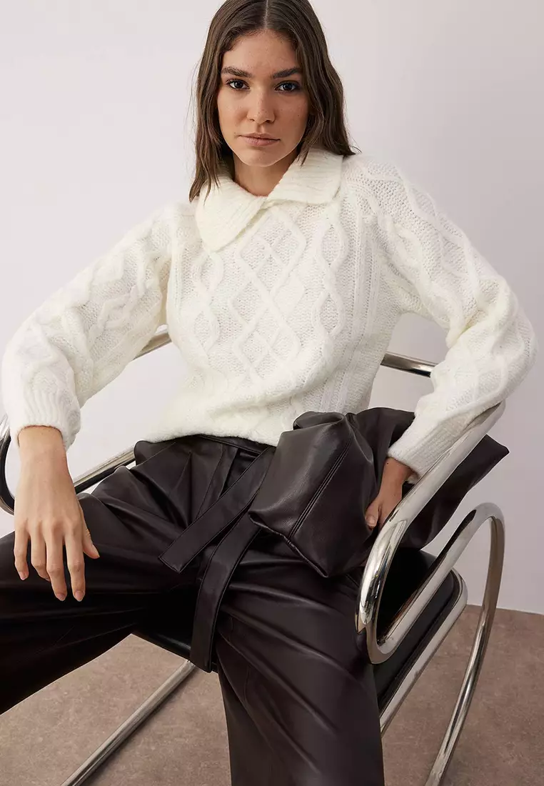 Ecru Soft Textured Knitted Patterned Knitwear Sweater