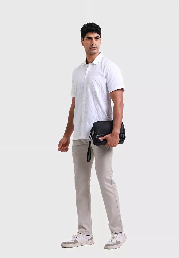 MOC - Kemeja Polos Pria Lengan Pendek Tenere - White Warna WHITE