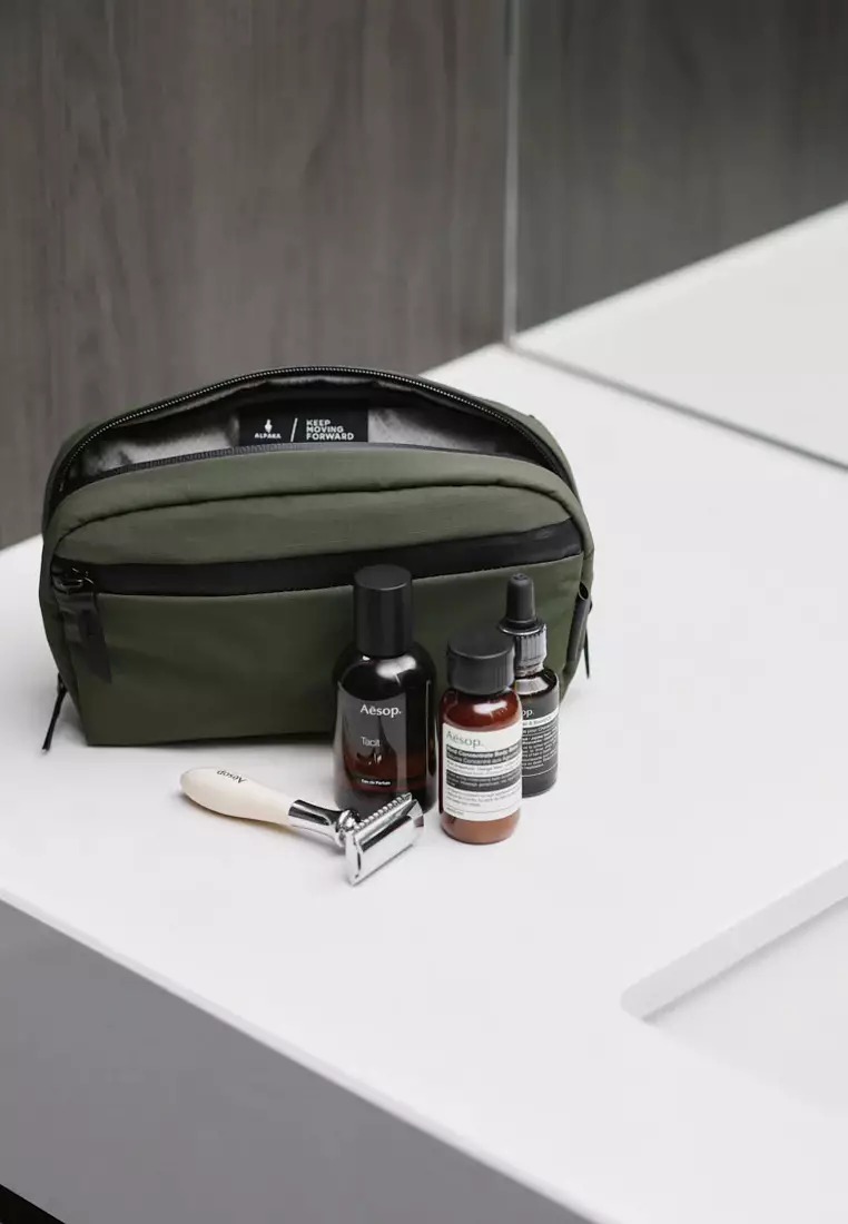 Alpaka Toiletry Bag - Green