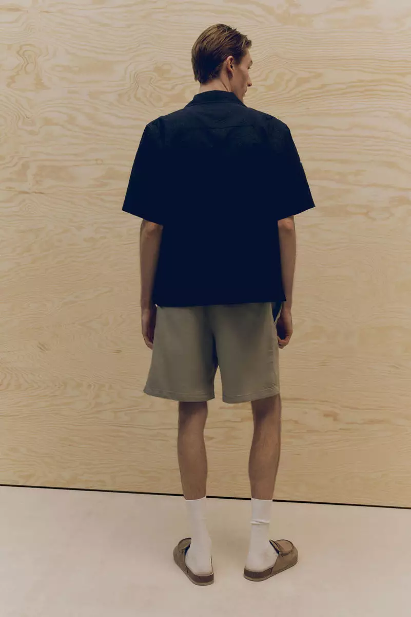 Relaxed Fit Linen-blend shorts