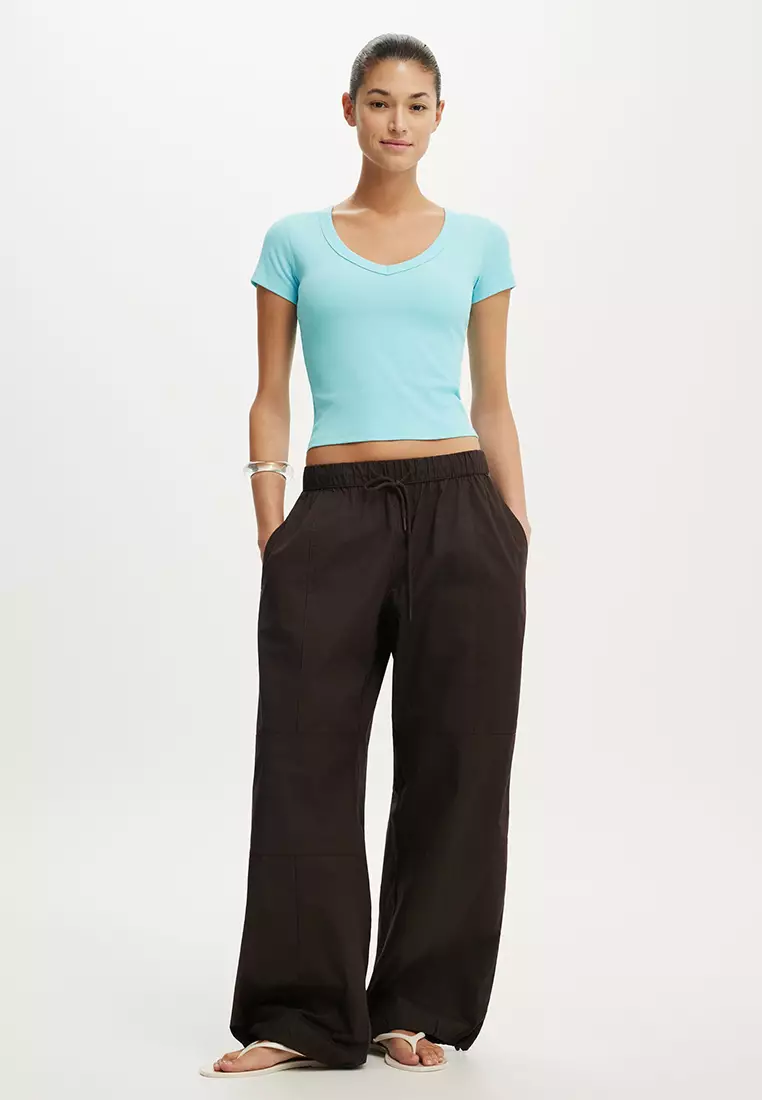 Goldie Rib V-Neck Short Sleeves Top