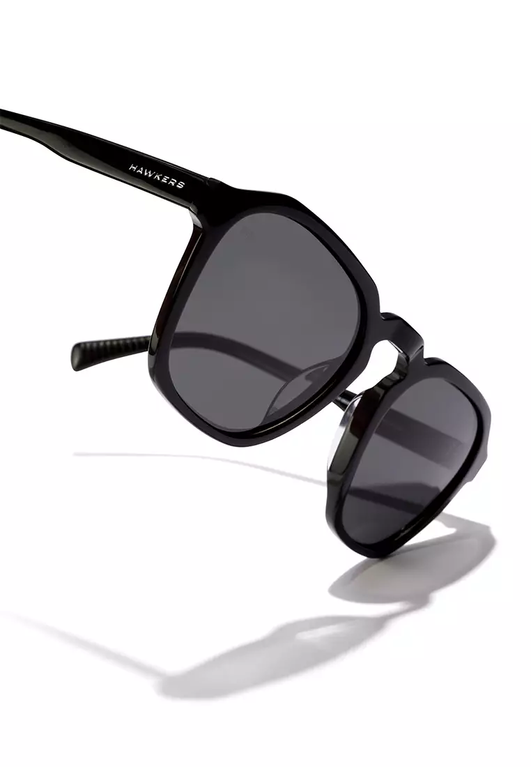 HAWKERS POLARIZED Black BLACKJACK XL ASIAN FIT Sunglasses for Men and Women. Official Product Designed in Spain