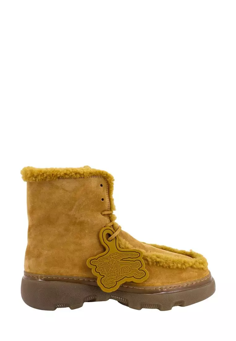 Burberry sale ugg boots