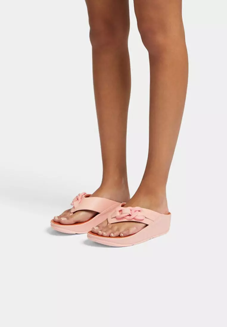 Buy FitFlop Fitflop Women s OPALLE Rubber Chain Leather Toe Post