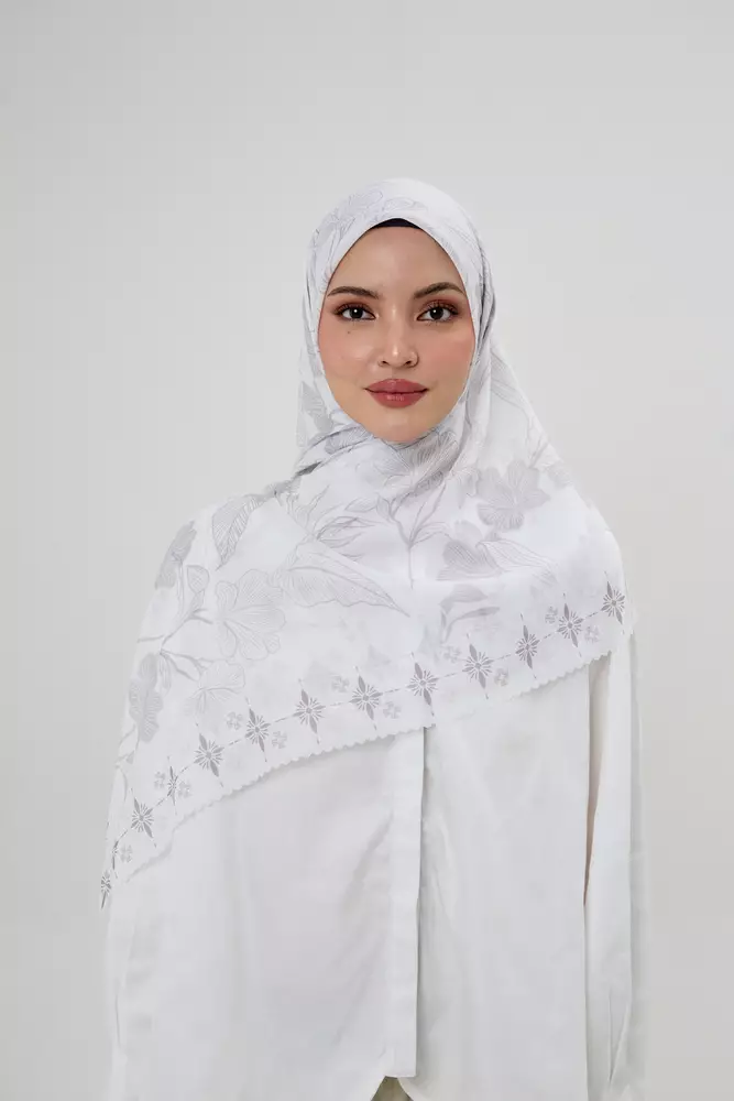 MFMW Twilight Scarf - Kerudung Segi Empat Premium Motif Bunga - Golden Haze