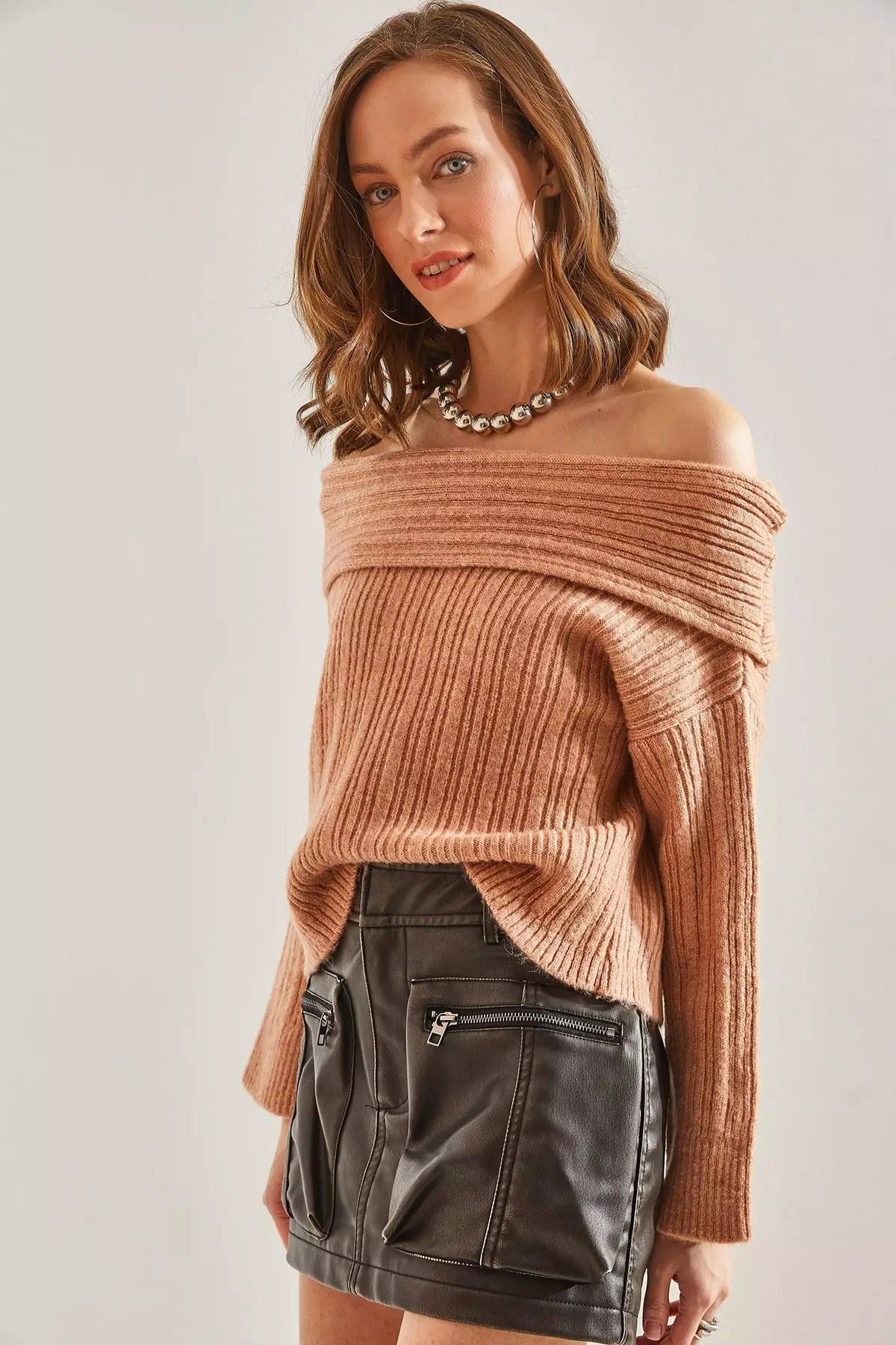 Women's Ruffle Collar Sweater