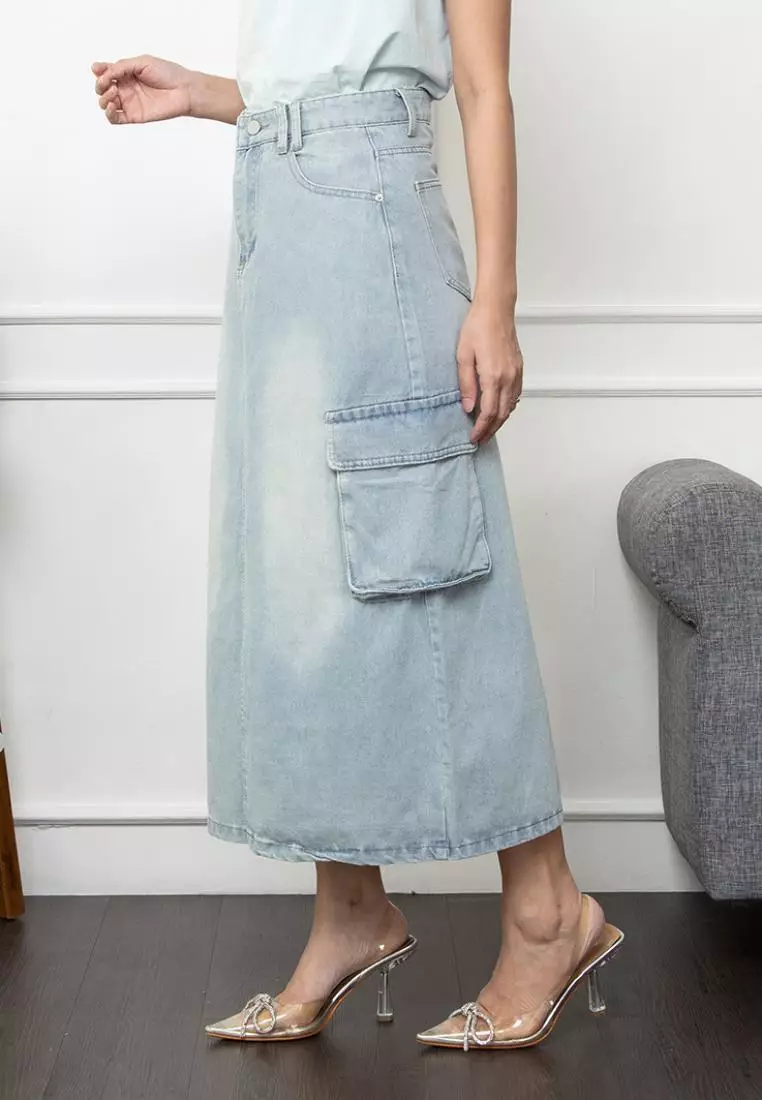 Zreya Midi Skirt Cargo in Light Blue