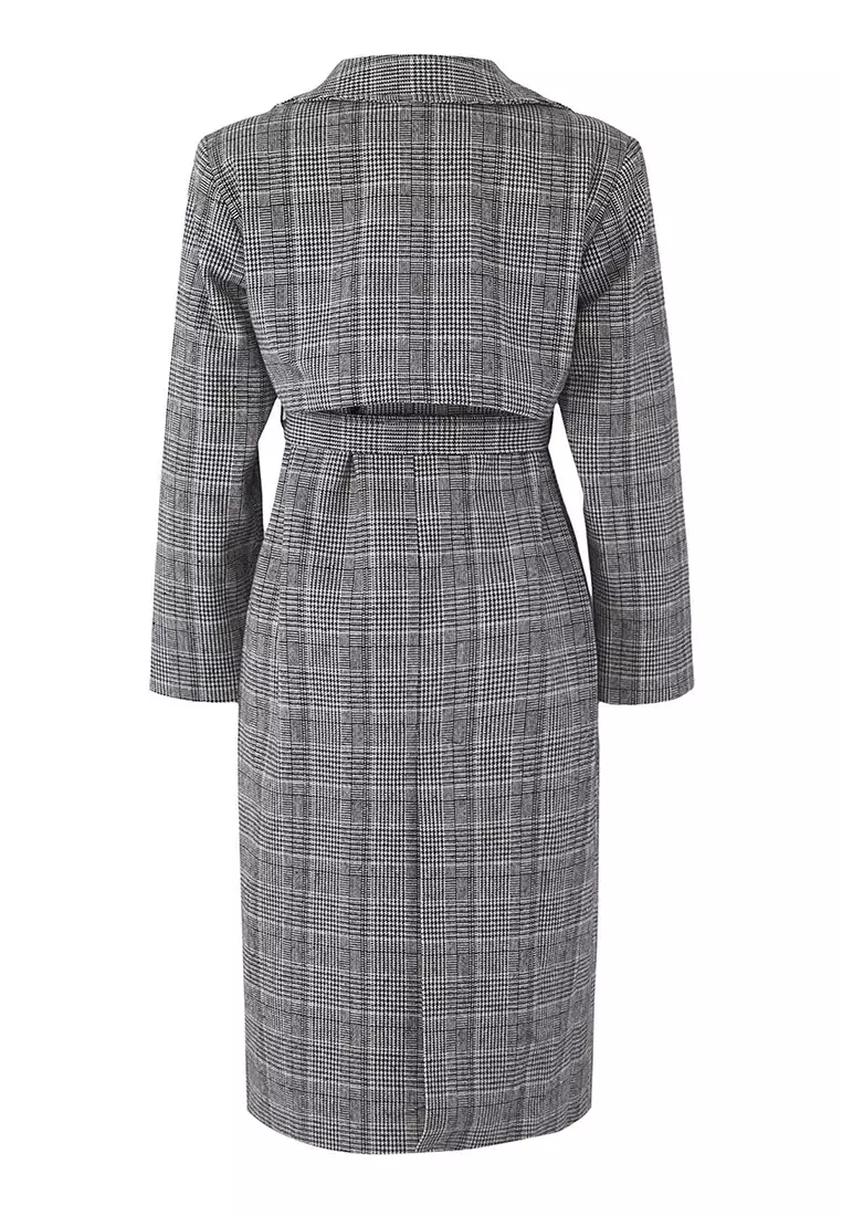 Multicolored Plaid Patterned Mono Closure Long Oversize Coat