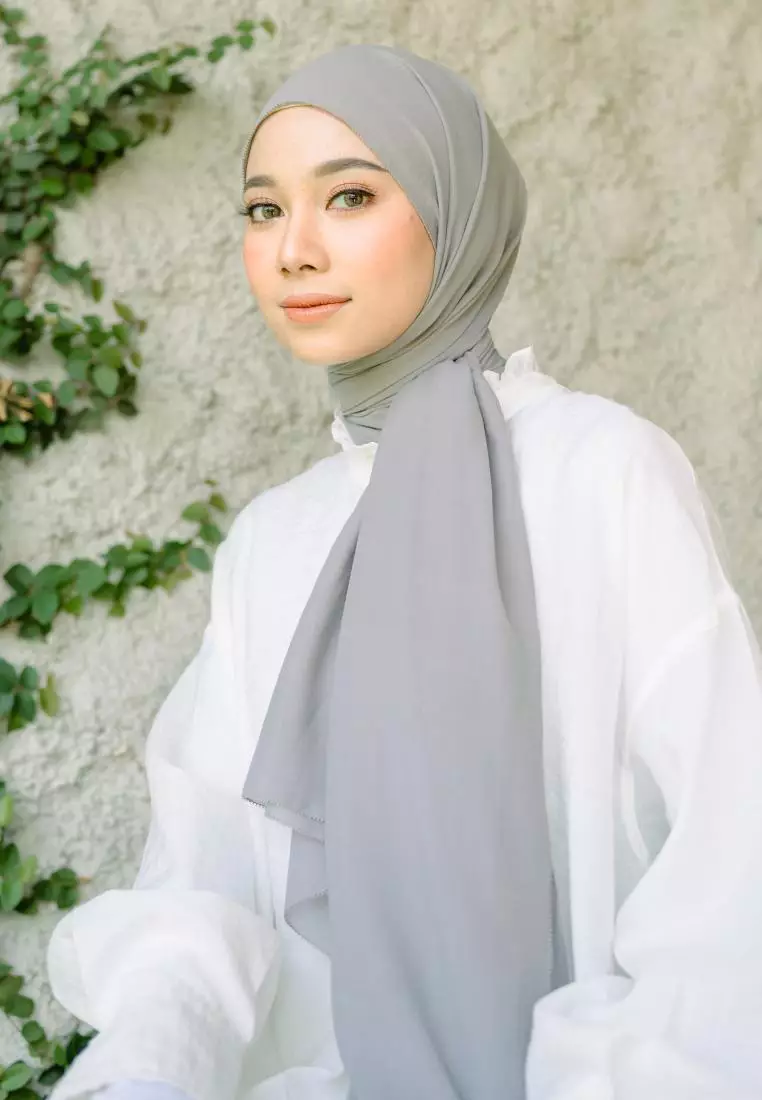 Dira Eyelash Shawl Grey Griss