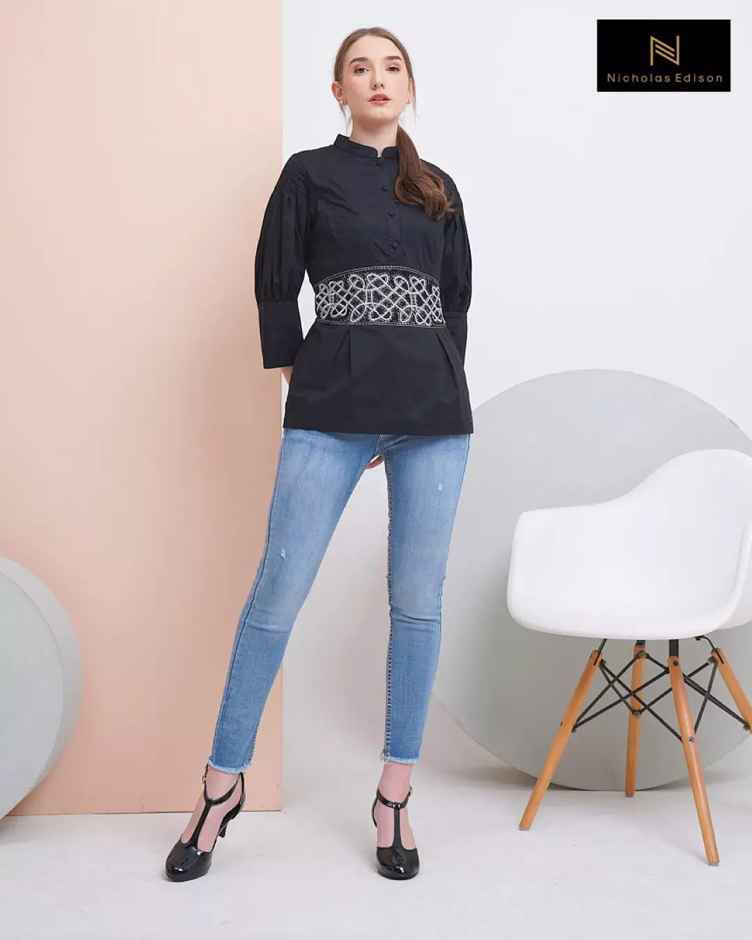 Nicholas Edison Heel Viola Black