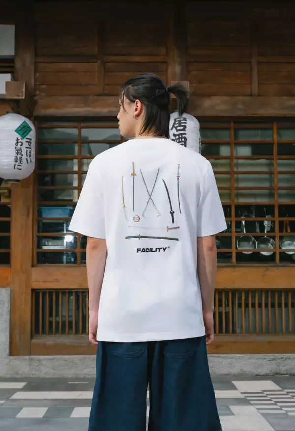FACILITY Demon Slayer - The Katana Tee - White