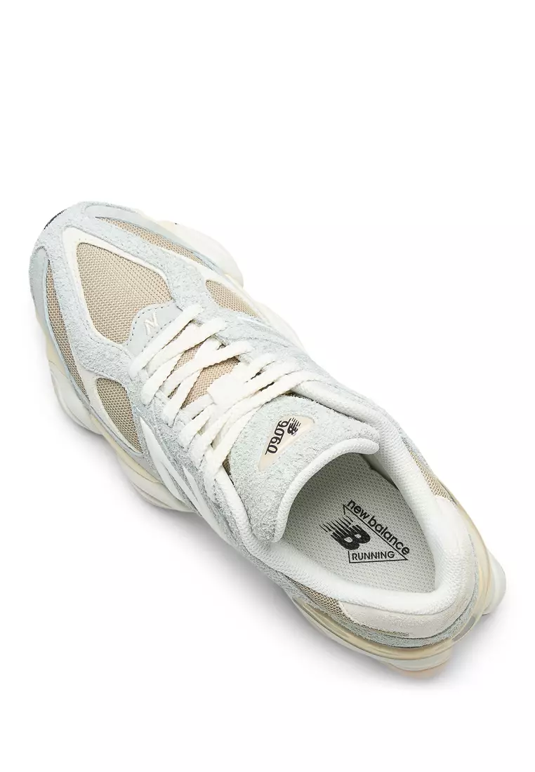 9060 Classic Lifestyle Shoes