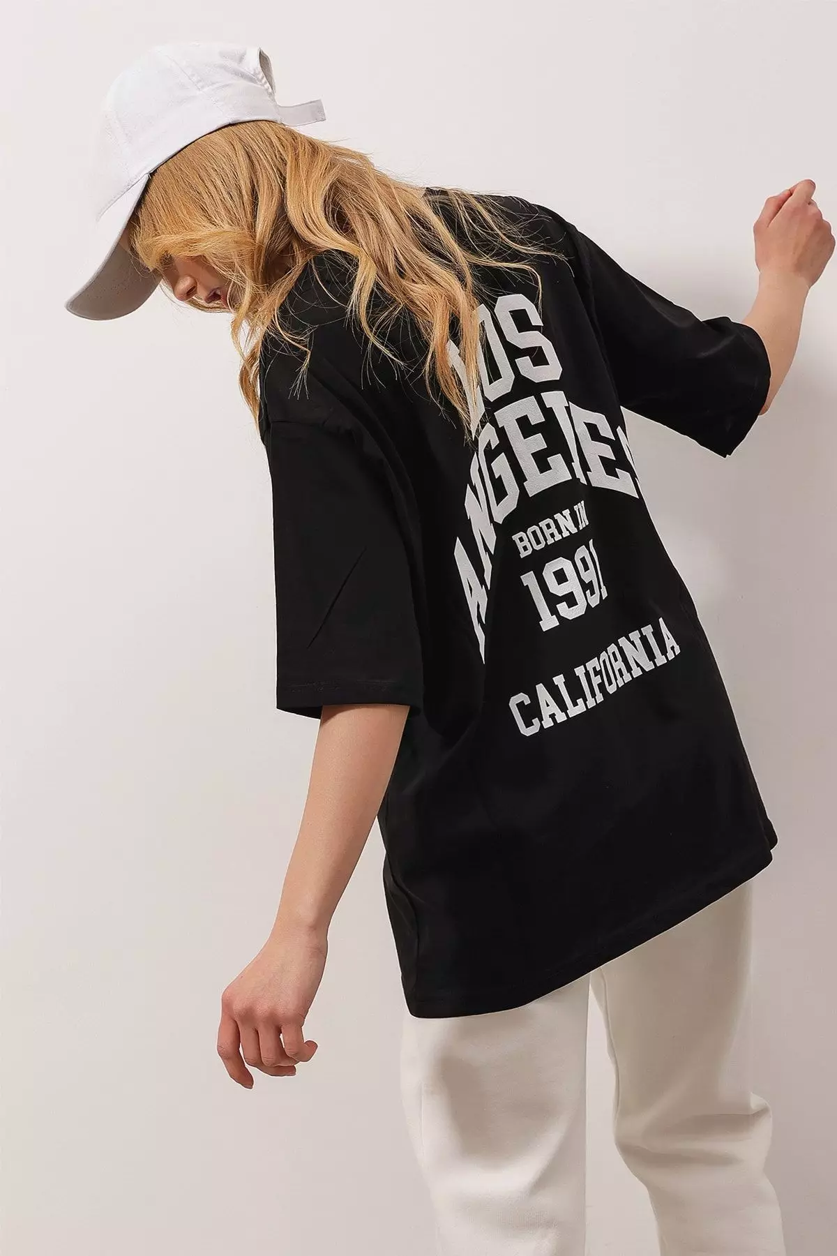 Relaxed Graphic T-Shirt