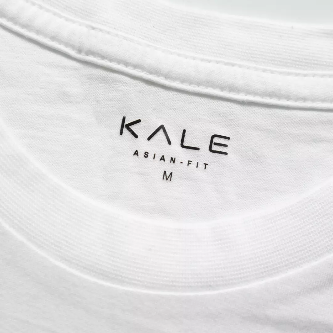 Kale Silky White/ T-Shirt Pria polos lengan pendek / Unisex