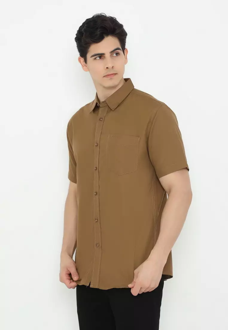 POLICE Kemeja Polos Basic Cotton Soft Regular Fit Lengan Pendek Pria