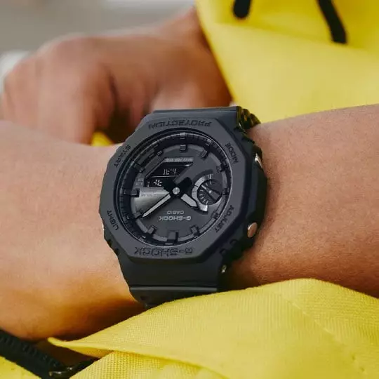 Casio G-Shock Jam Tangan Pria Analog Digital Original GA-B2100-1A1DR