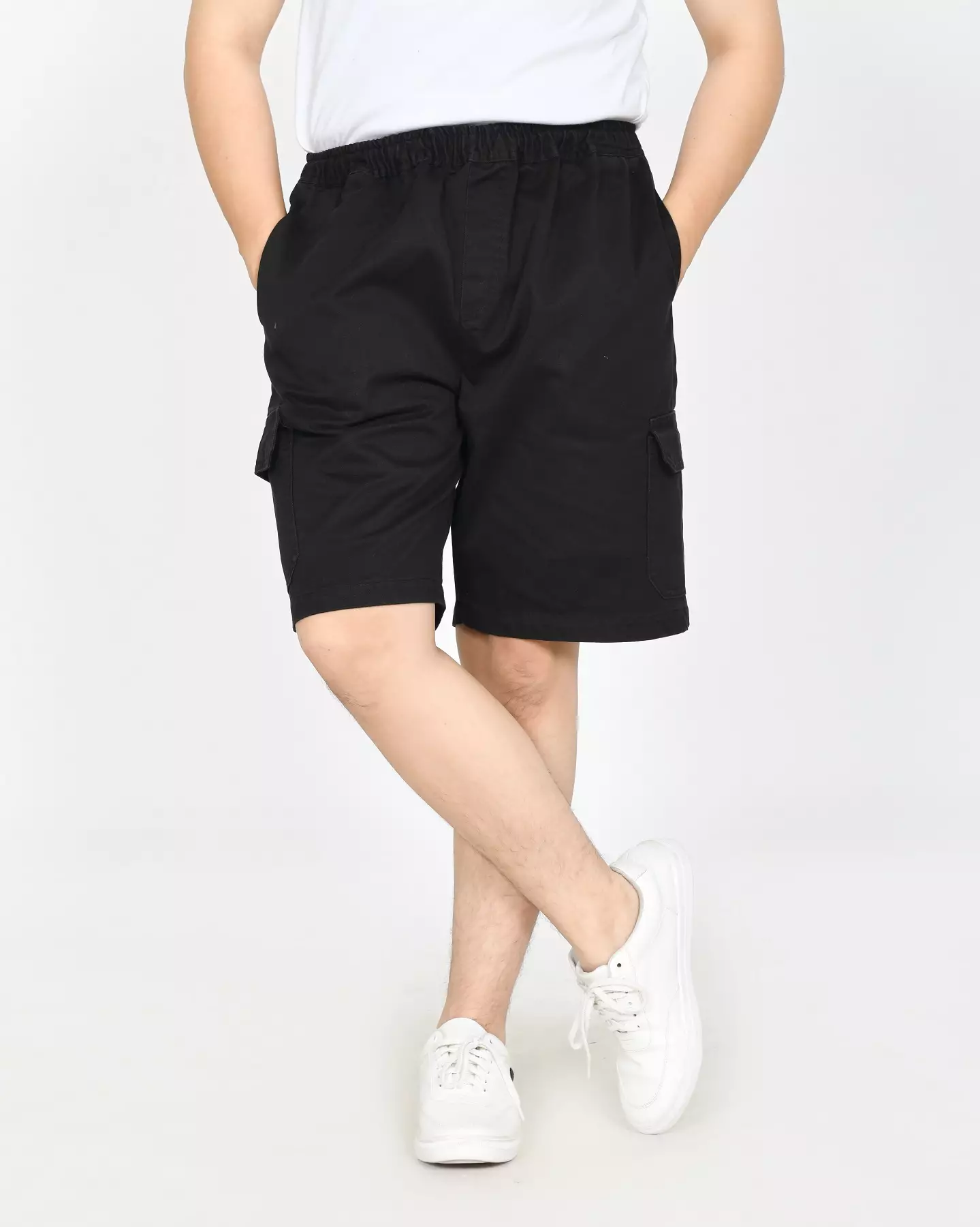 Celana Pendek Casual Cargo - Size 32-36 - HItam