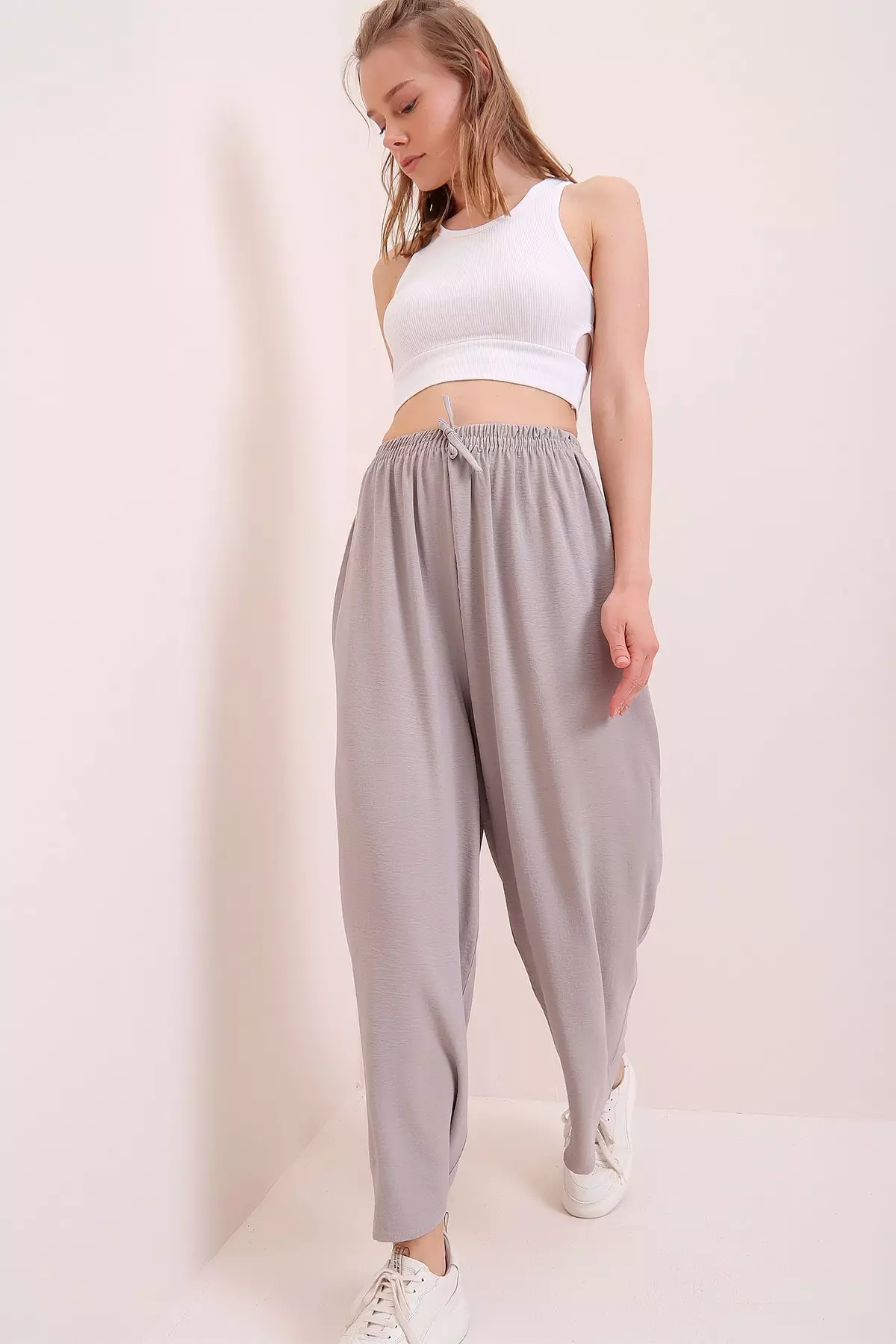 Elastic Waist Casual Fit Pants