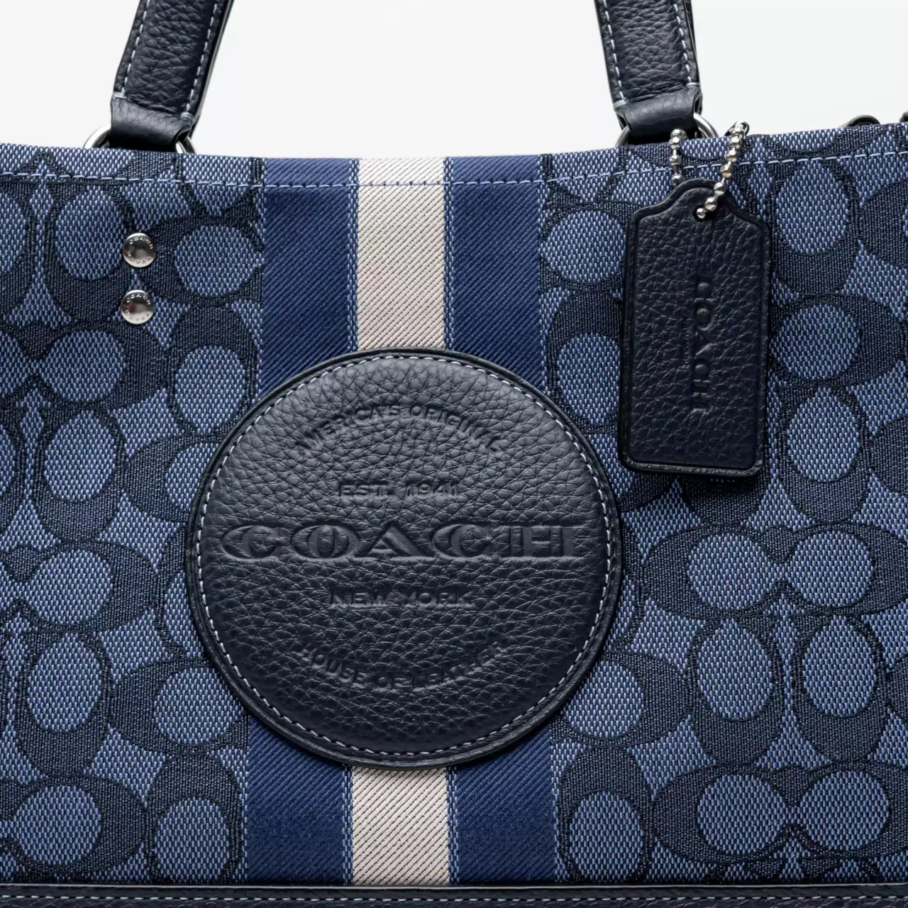 Jual Coach Coach Dempsey Carryall In Signature Jacquard With Stripe And