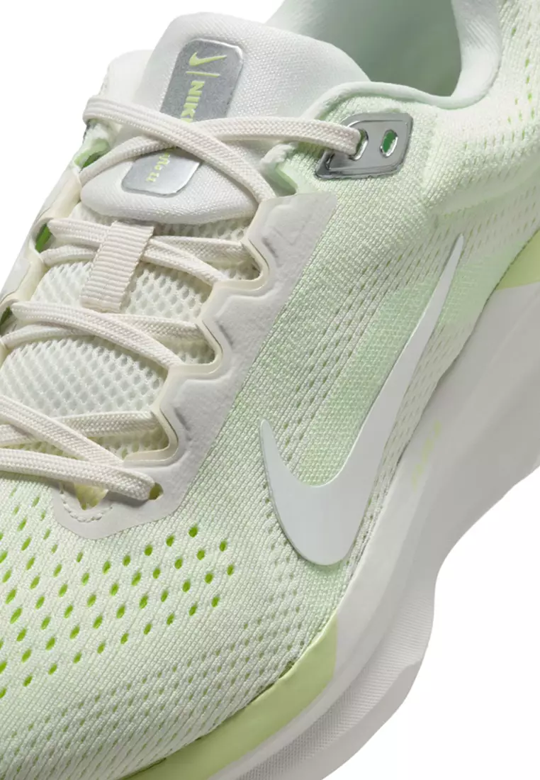 Winflo 11 Road Running Shoes