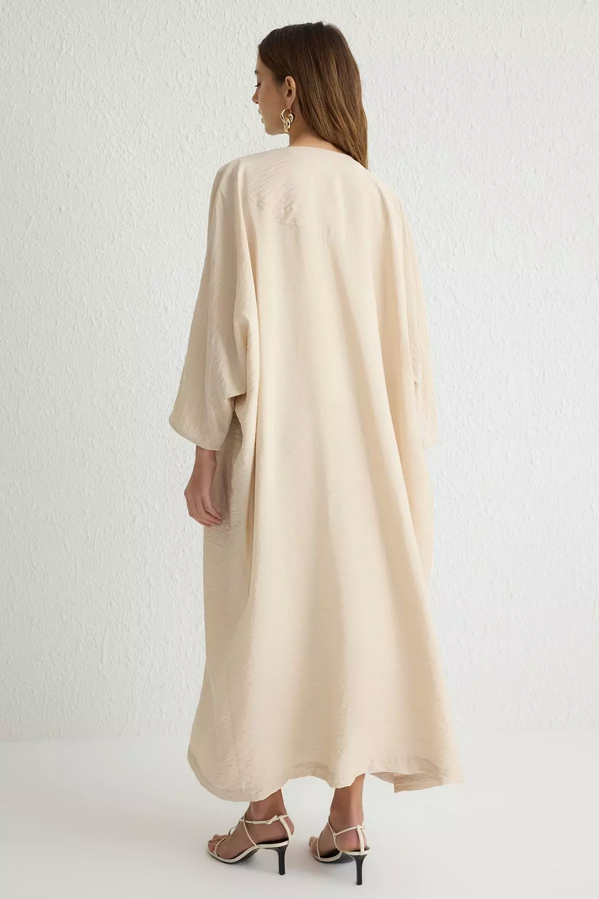 Stone Organza Detailed Floral Woven Cape & Abaya & Kimono TCTSS25KF00001