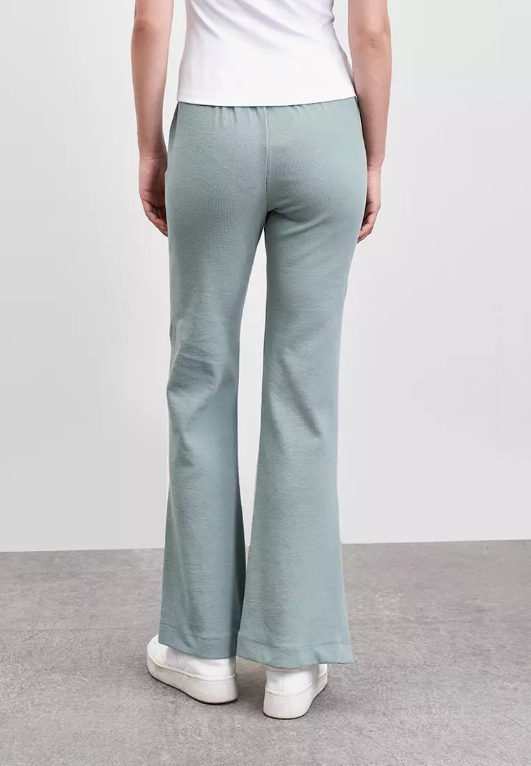 Buy Urban Revivo Minimalistic Casual Flare Pants 2024 Online