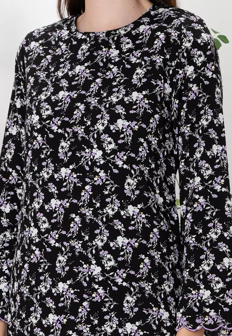 MEKAR Purple Wisteria Floral Embroidery Kurung Modern Kipas Belakang in Black