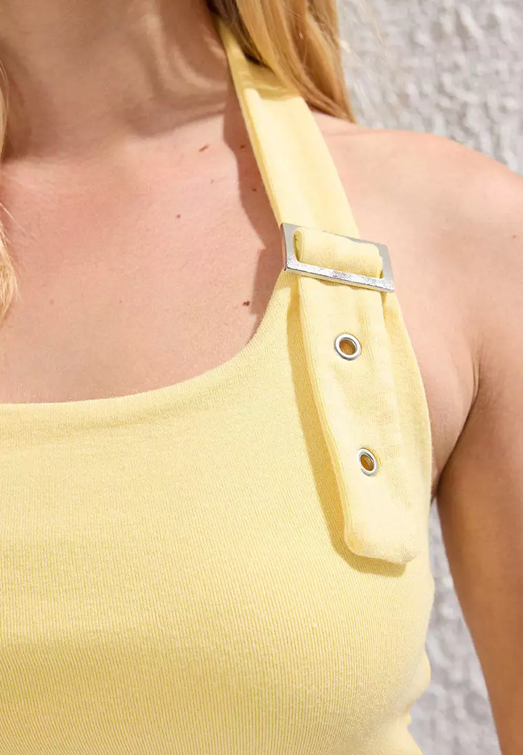 Light Yellow Halter Neck Belt Detail Fitted/Slim Fit Knitted Blouse