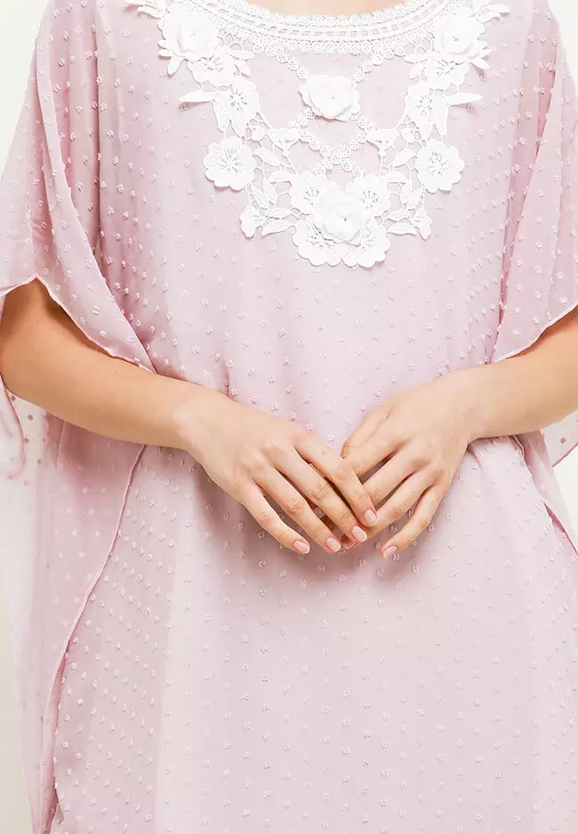 3D Lace Detail Swiss Dot Kaftan