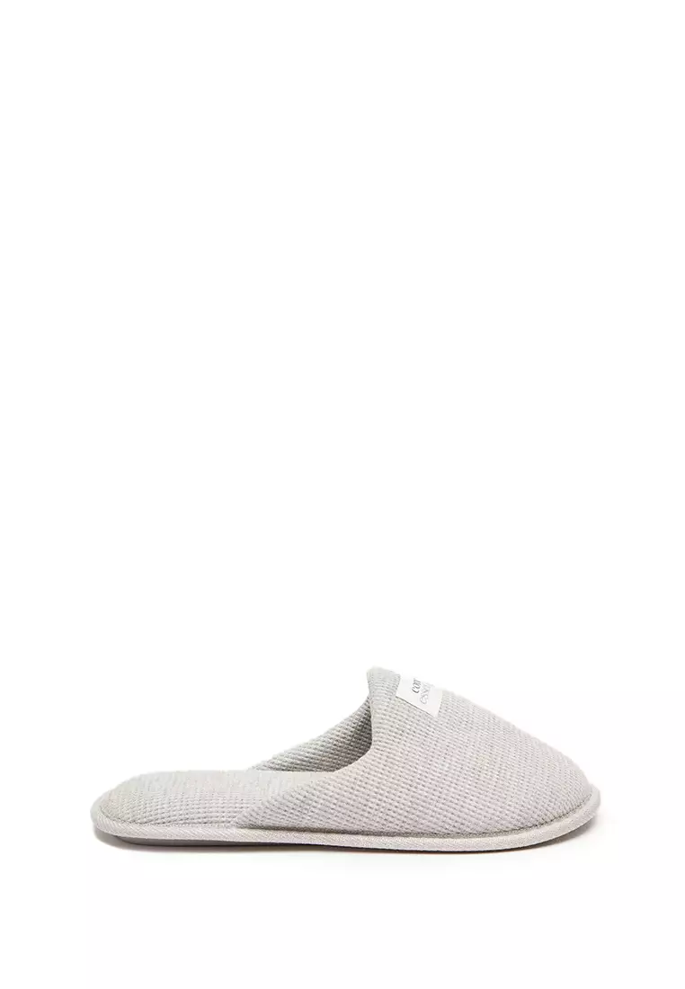 Discount on Women'secret  shoes - SKU: Grey Textured Slippers