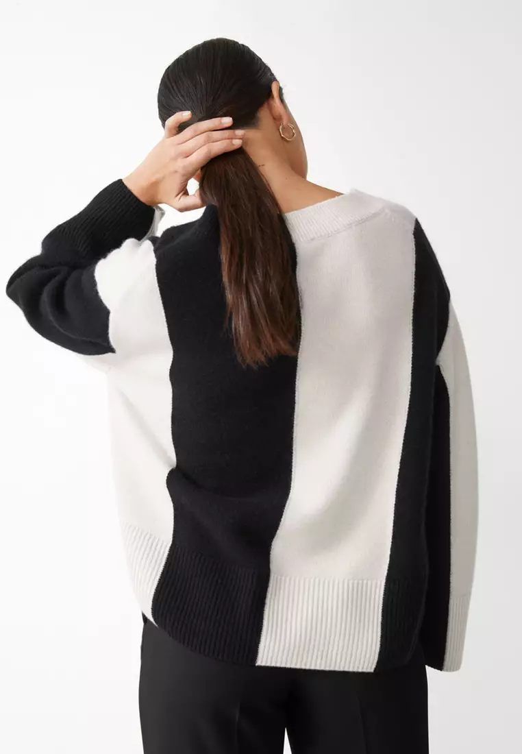 Gap lambswool sweater store