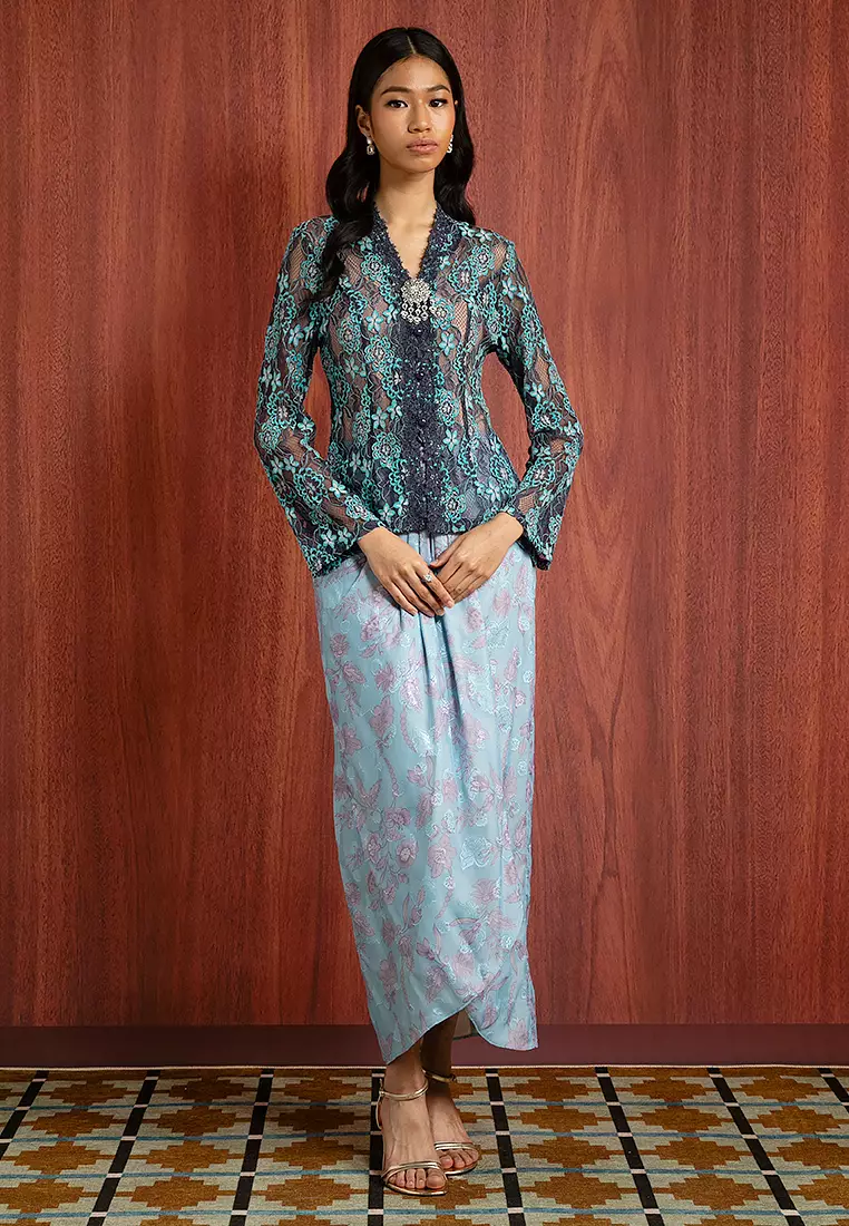 MAYRA CLASSIC KEBAYA SET