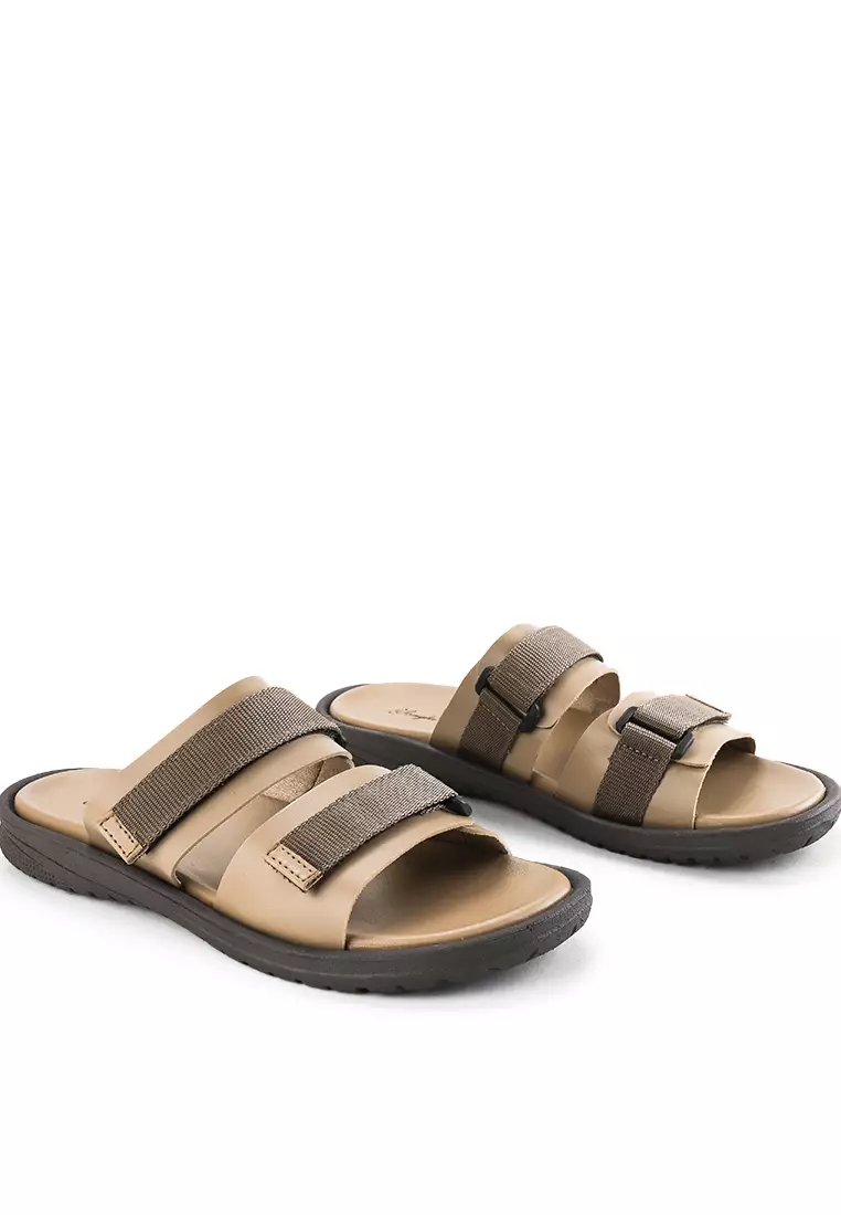 Ryan Sandal