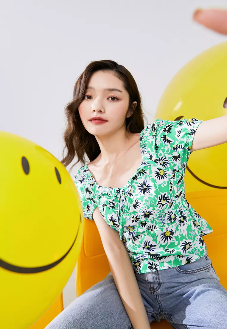 Puff Sleeve Tropical Cropped Top