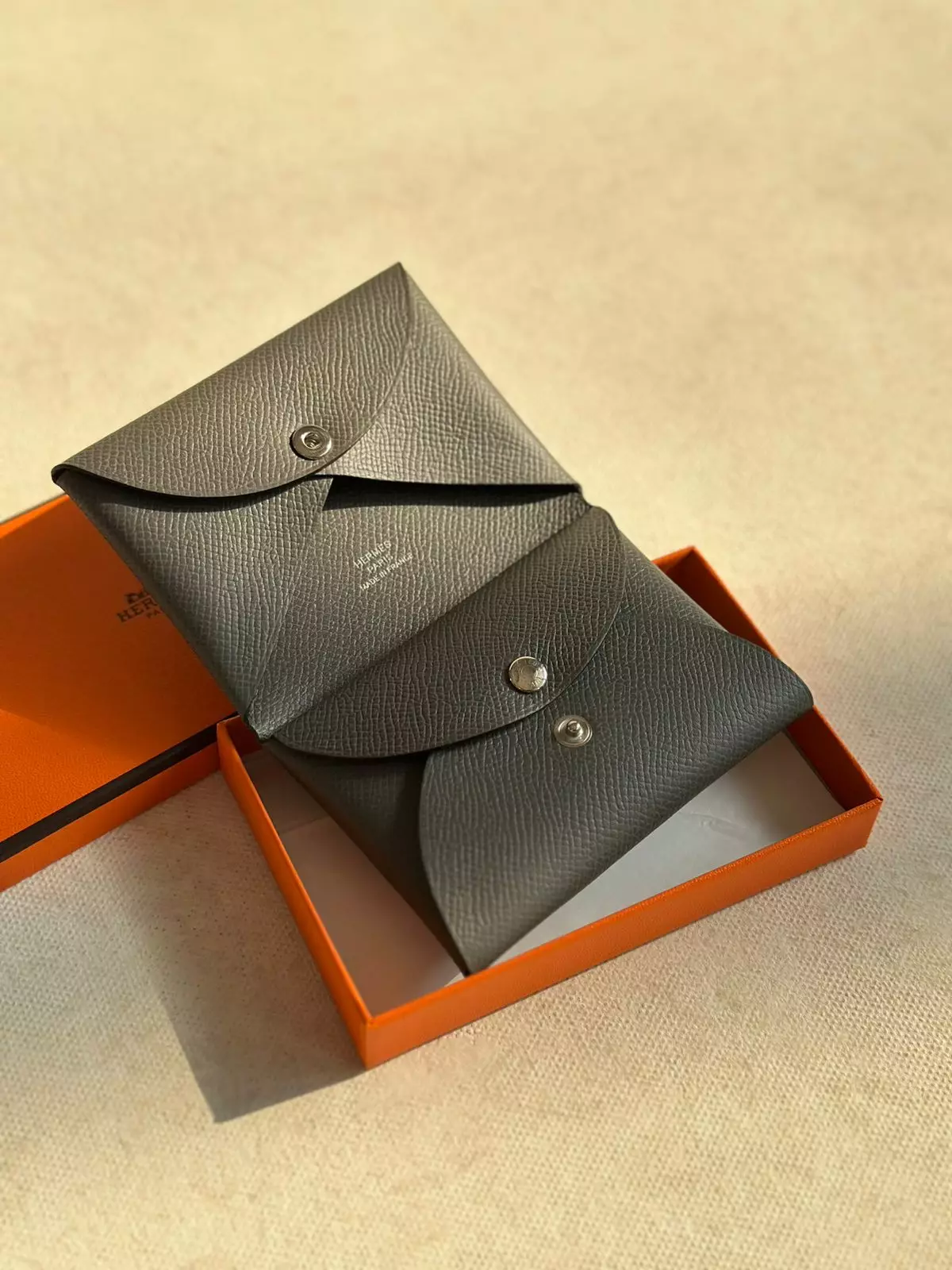 Calvi Duo Compact Veau Epsom Gris Meyer