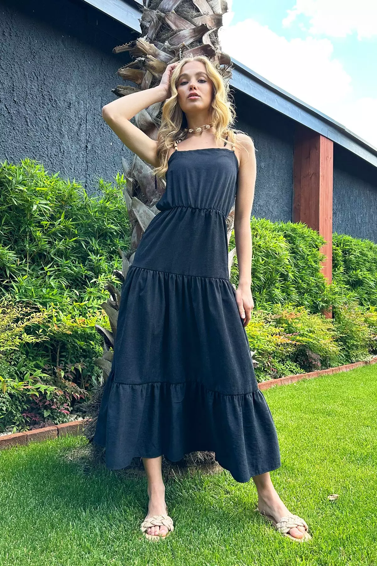 Women's Dark Anthracite Layered Flounce Strap Midilength Dress with Bead Accessories