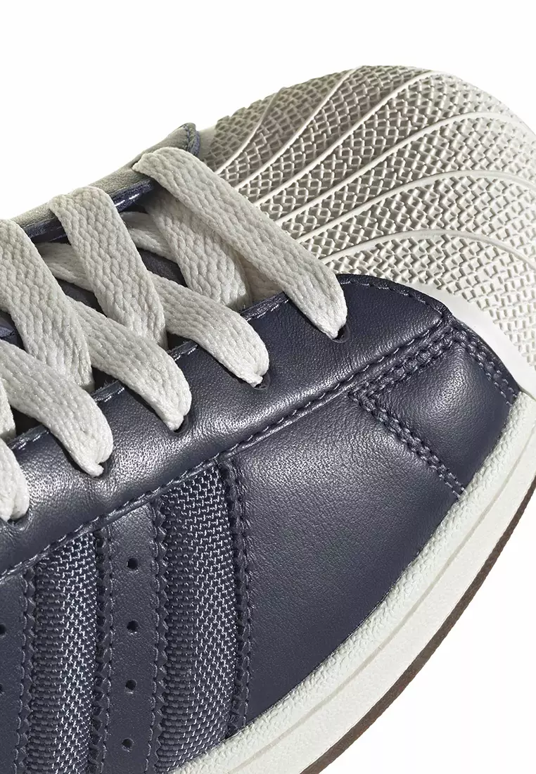 Superstar II Shoes